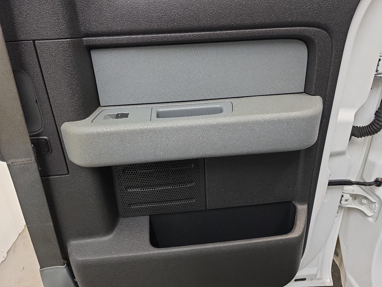 Ford F-150 4WD SuperCab 133" XLT 2013