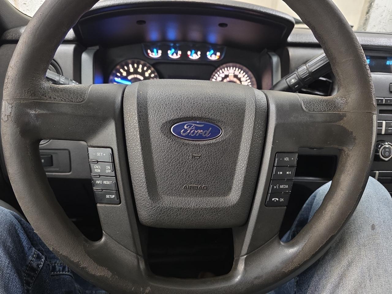 Ford F-150 4WD SuperCab 133" XLT 2013