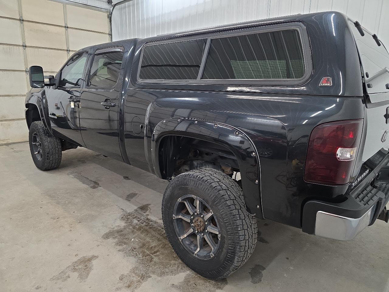 Chevrolet Silverado 2500HD 4WD Crew Cab 153.7" LTZ 2013