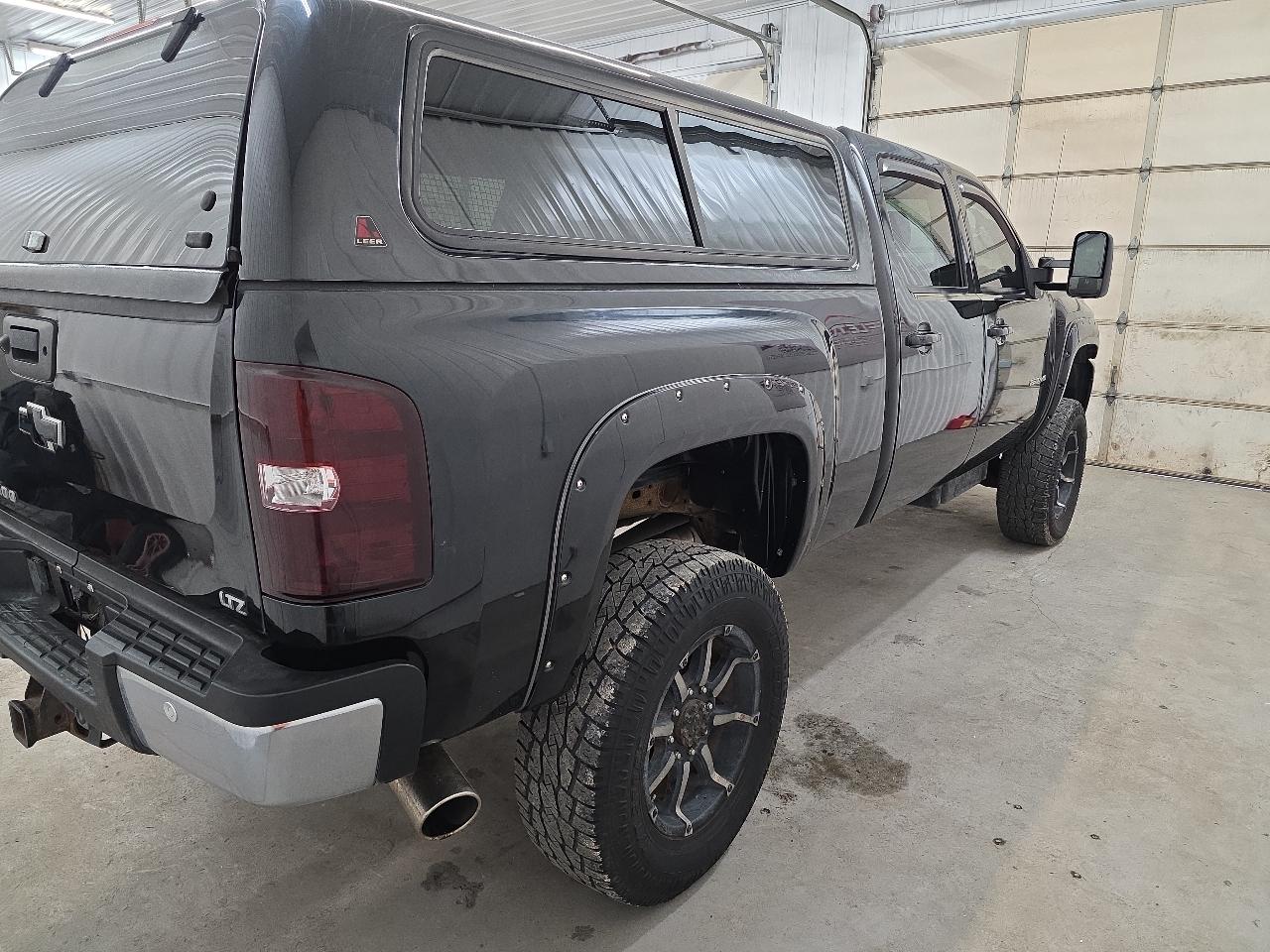 Chevrolet Silverado 2500HD 4WD Crew Cab 153.7" LTZ 2013