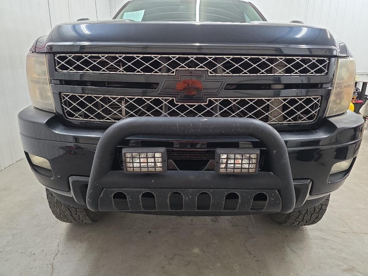 Chevrolet Silverado 2500HD 4WD Crew Cab 153.7" LTZ 2013