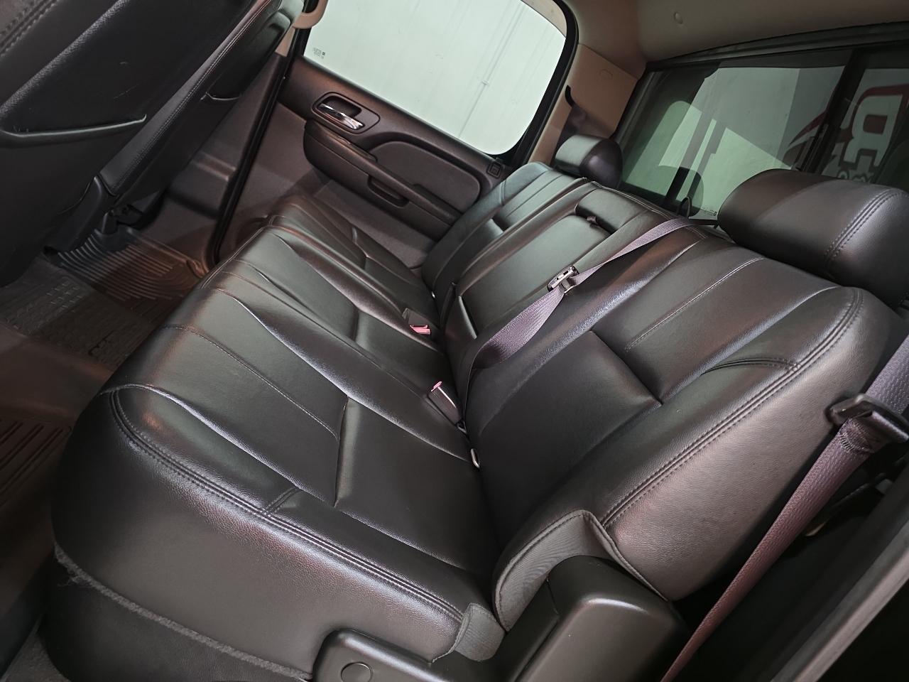 Chevrolet Silverado 2500HD 4WD Crew Cab 153.7" LTZ 2013