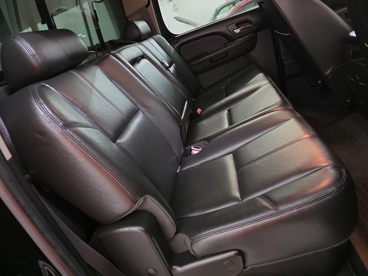 Chevrolet Silverado 2500HD 4WD Crew Cab 153.7" LTZ 2013