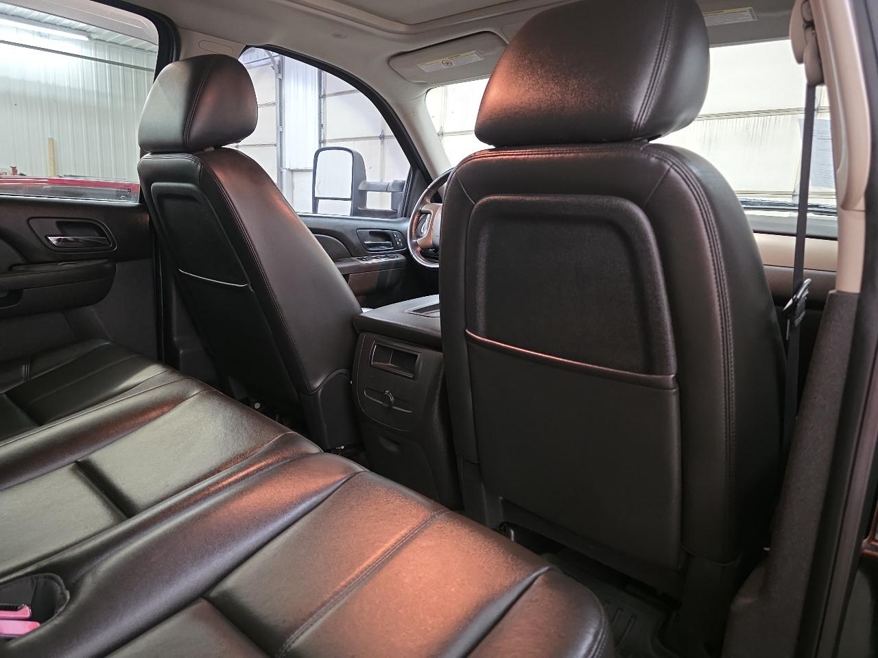 Chevrolet Silverado 2500HD 4WD Crew Cab 153.7" LTZ 2013