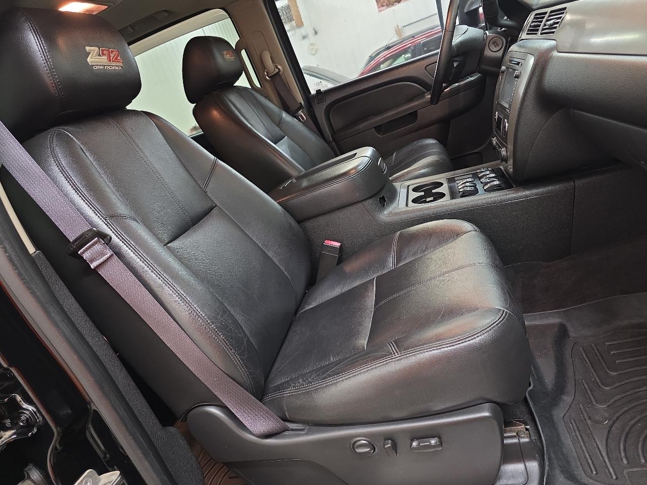 Chevrolet Silverado 2500HD 4WD Crew Cab 153.7" LTZ 2013