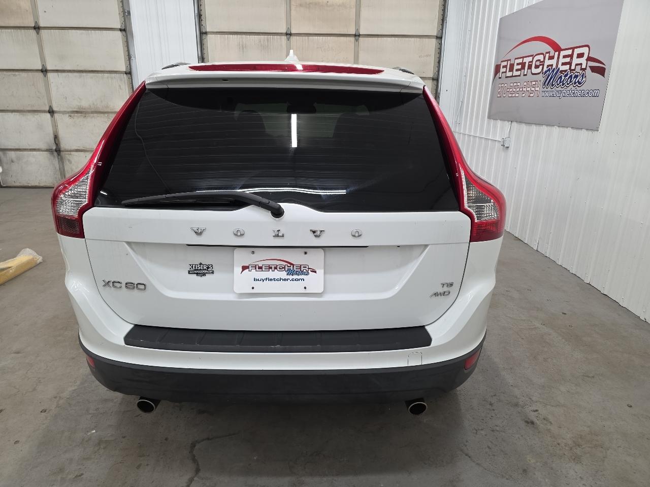 Volvo XC60 AWD 4dr 3.0T 2010