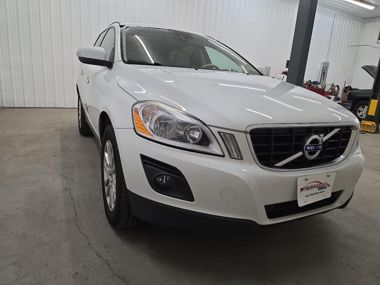 Volvo XC60 AWD 4dr 3.0T 2010