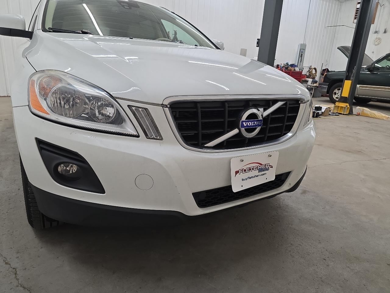 Volvo XC60 AWD 4dr 3.0T 2010