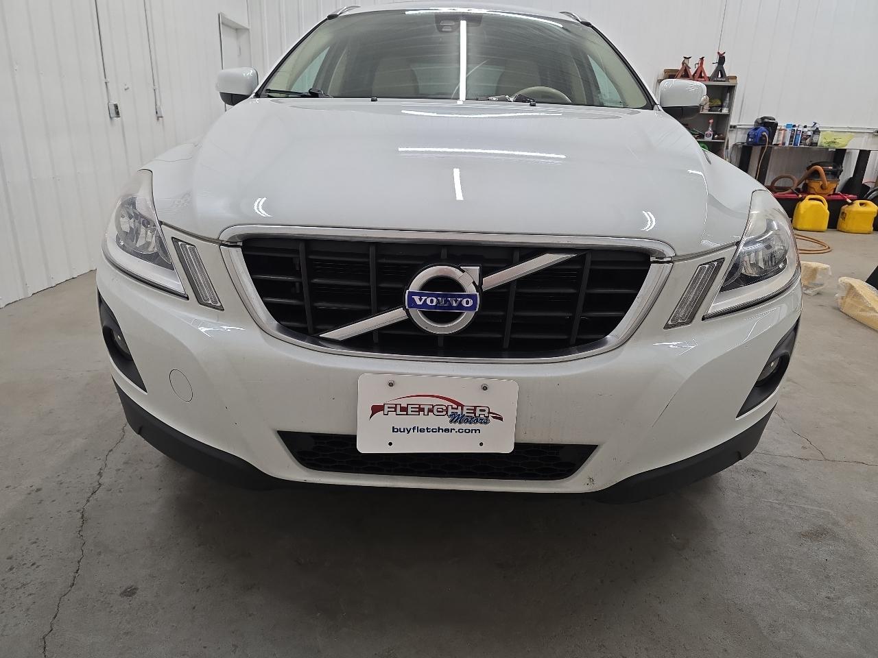 Volvo XC60 AWD 4dr 3.0T 2010