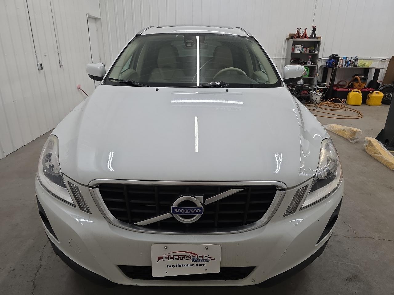 Volvo XC60 AWD 4dr 3.0T 2010