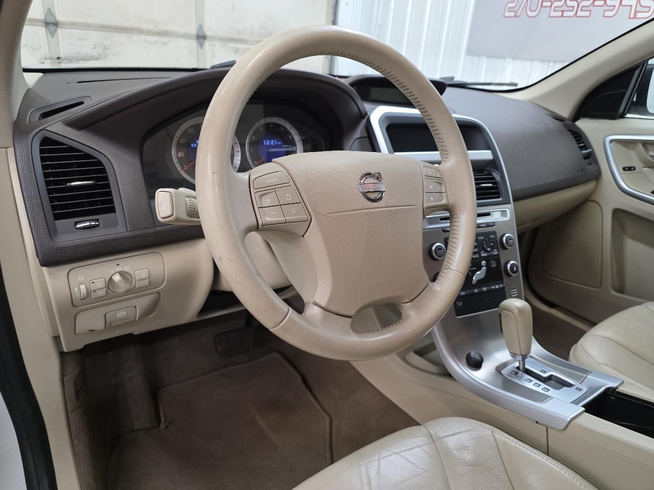 Volvo XC60 AWD 4dr 3.0T 2010