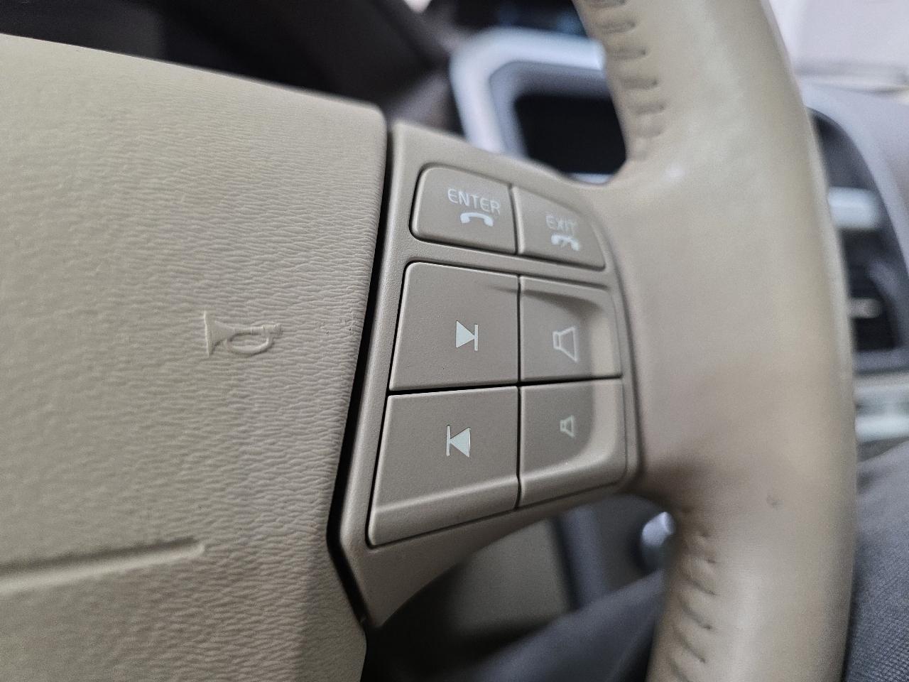 Volvo XC60 AWD 4dr 3.0T 2010