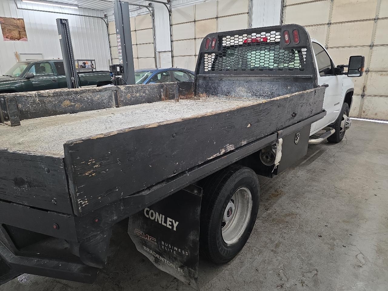 GMC Sierra 3500HD 4WD Reg Cab 162" WB, 83.58" CA 2018