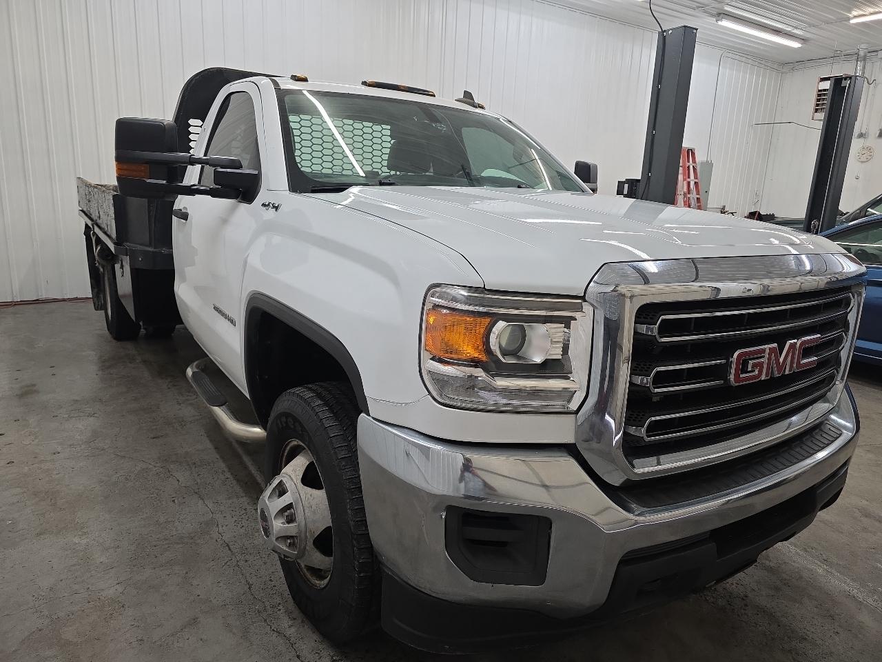 GMC Sierra 3500HD 4WD Reg Cab 162" WB, 83.58" CA 2018