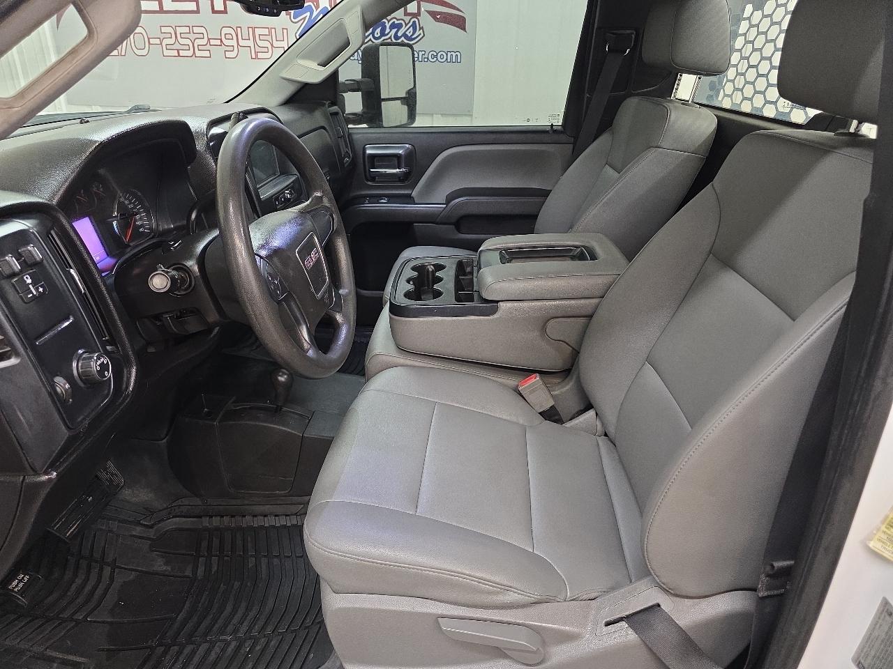 GMC Sierra 3500HD 4WD Reg Cab 162" WB, 83.58" CA 2018