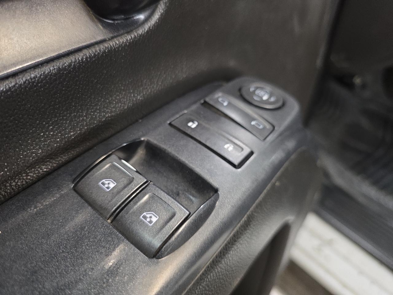 GMC Sierra 3500HD 4WD Reg Cab 162" WB, 83.58" CA 2018