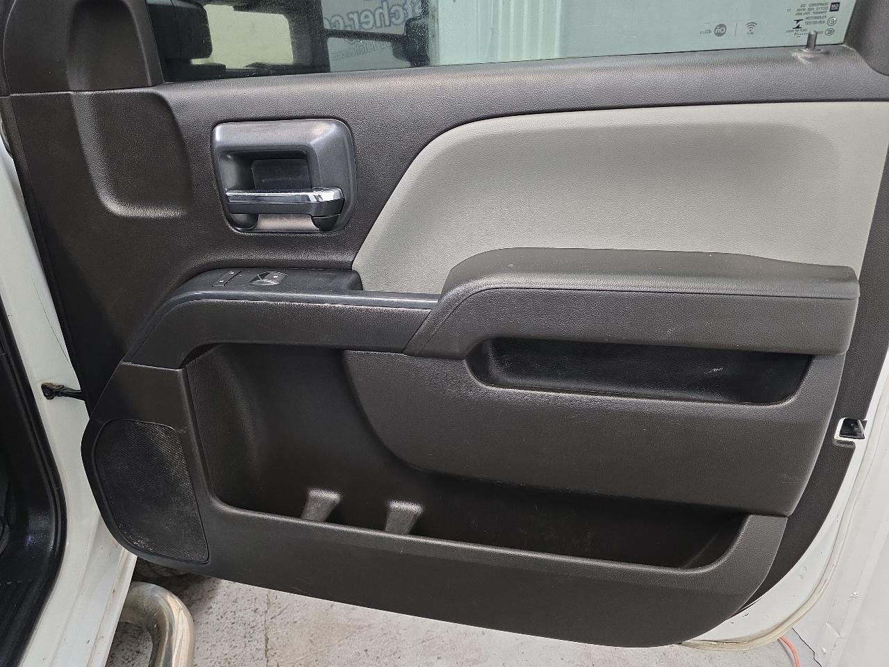 GMC Sierra 3500HD 4WD Reg Cab 162" WB, 83.58" CA 2018