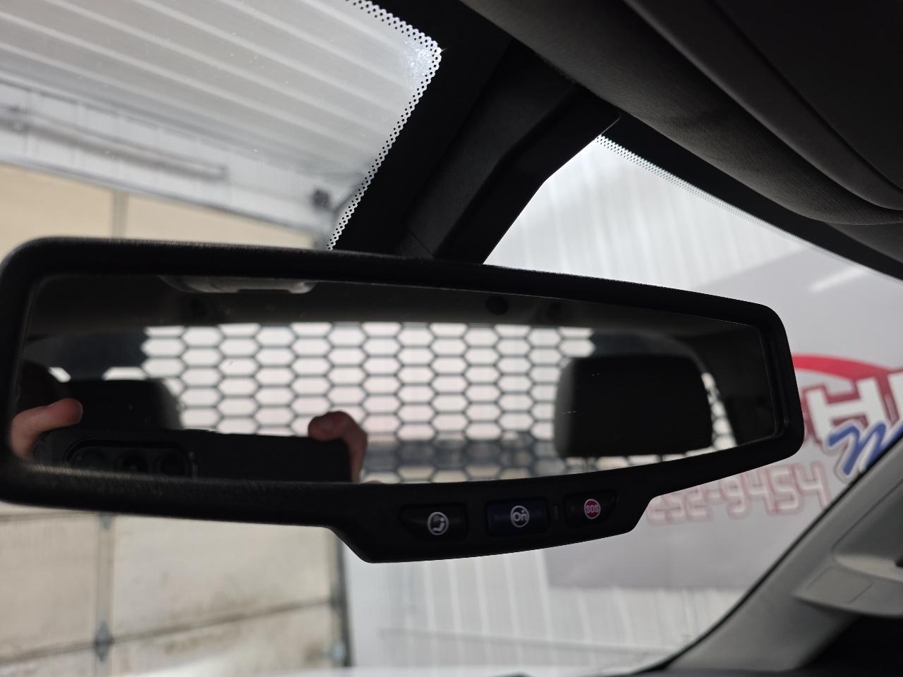 GMC Sierra 3500HD 4WD Reg Cab 162" WB, 83.58" CA 2018