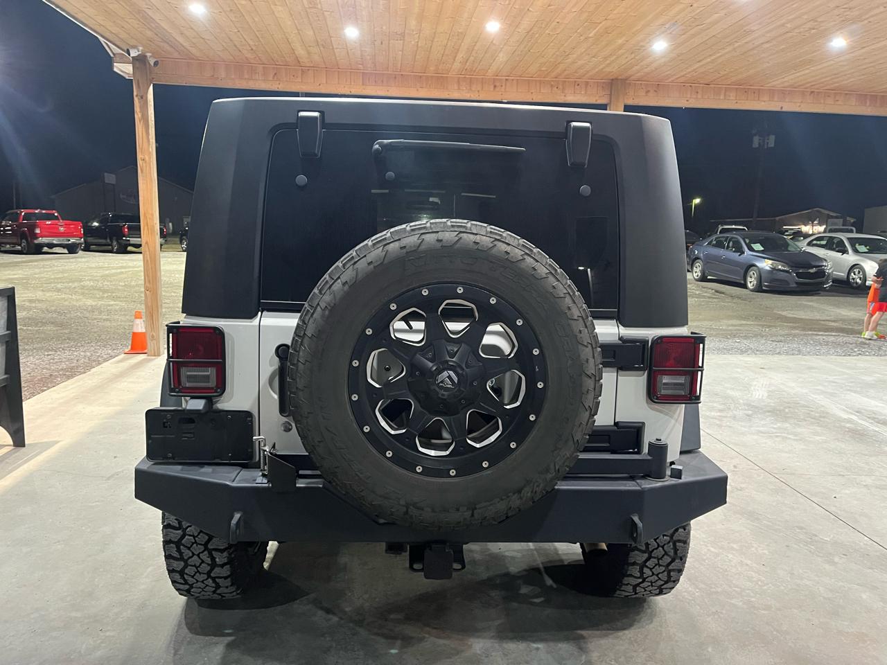 Jeep Wrangler Unlimited 4WD 4dr Sport 2010