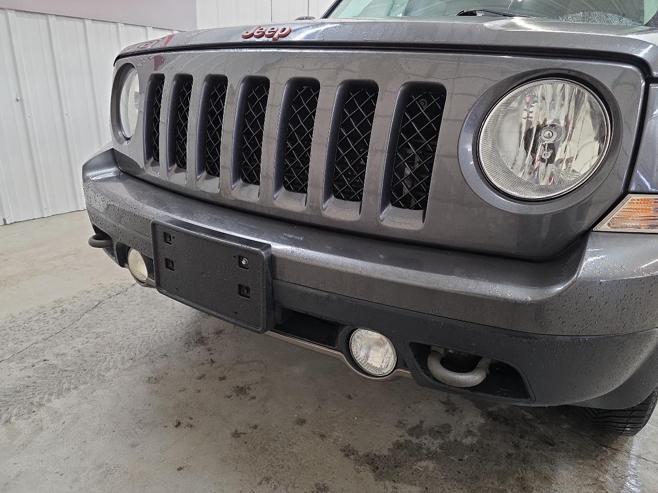 Jeep Patriot 4WD 4dr 75th Anniversary 2016