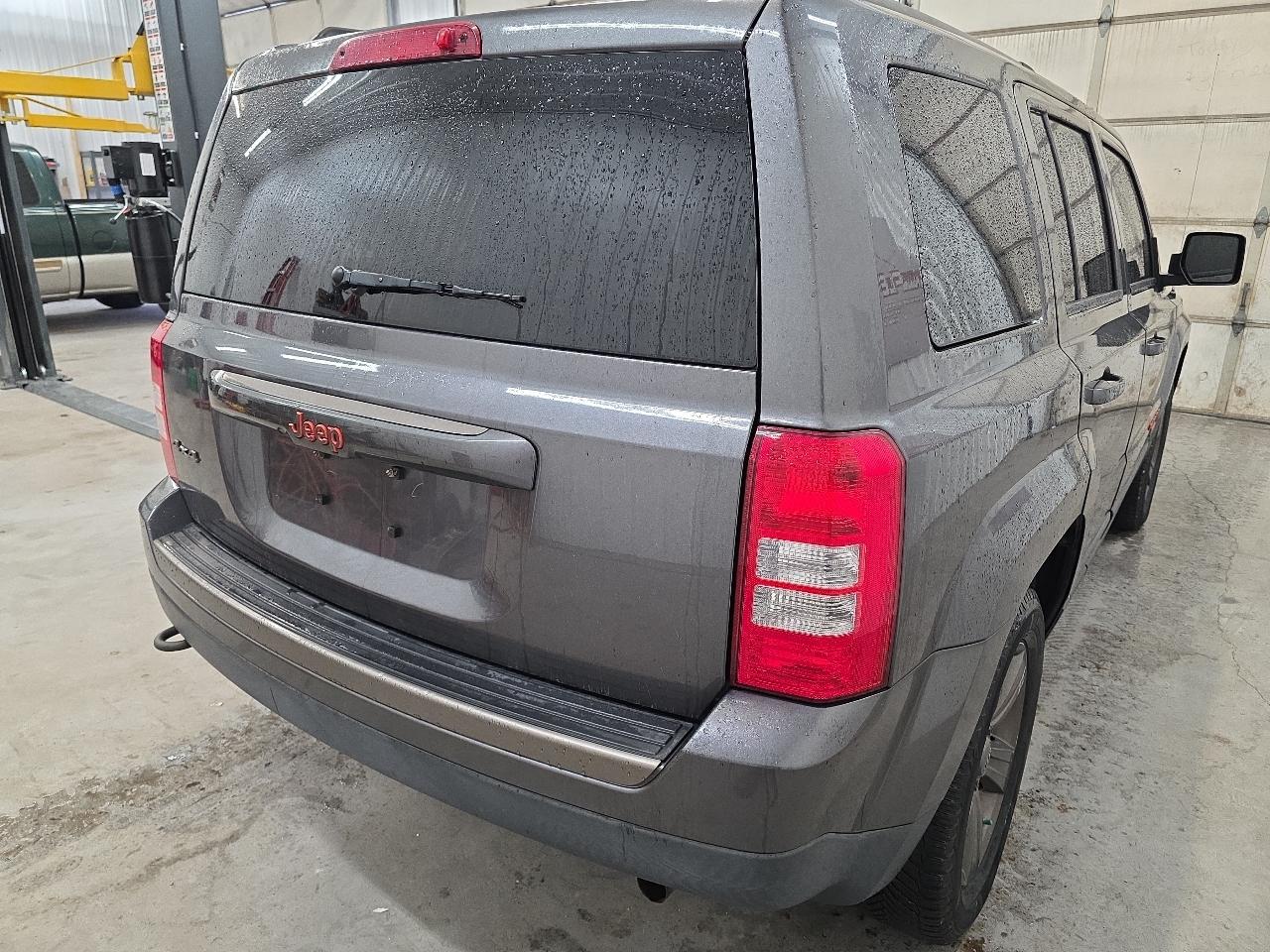 Jeep Patriot 4WD 4dr 75th Anniversary 2016