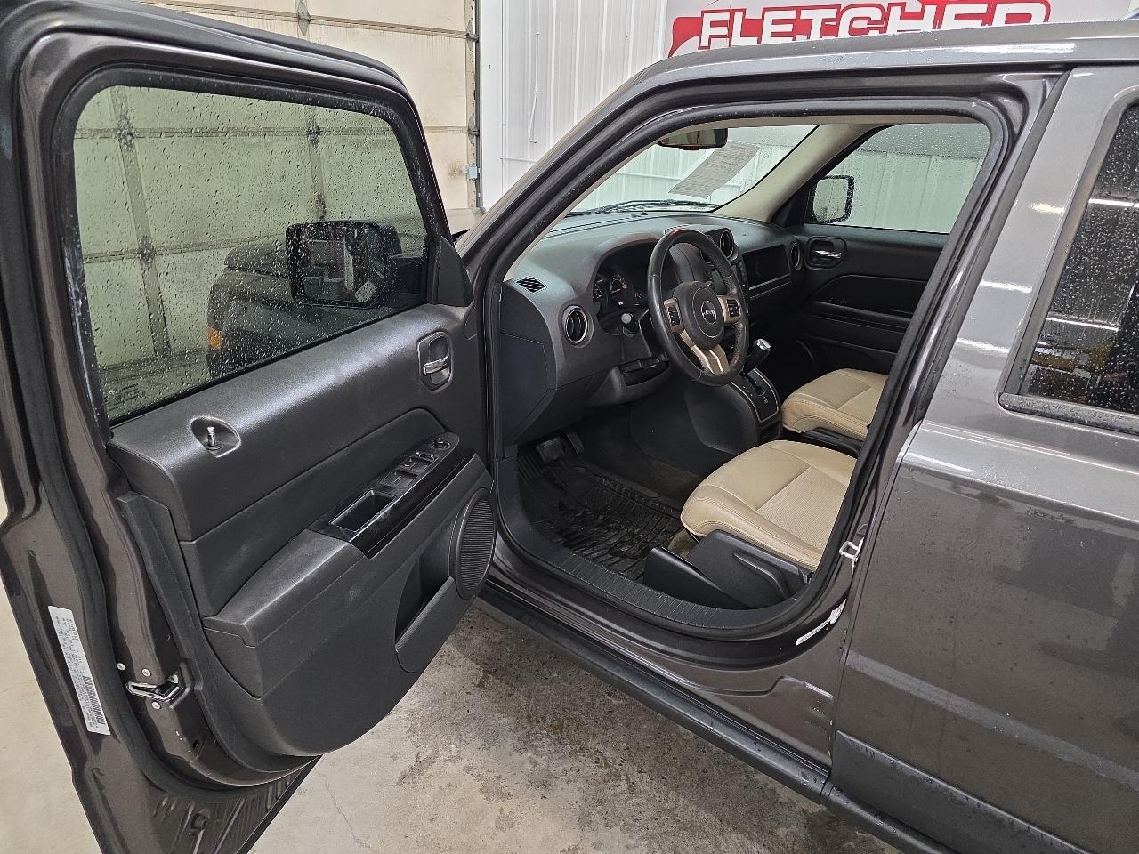 Jeep Patriot 4WD 4dr 75th Anniversary 2016