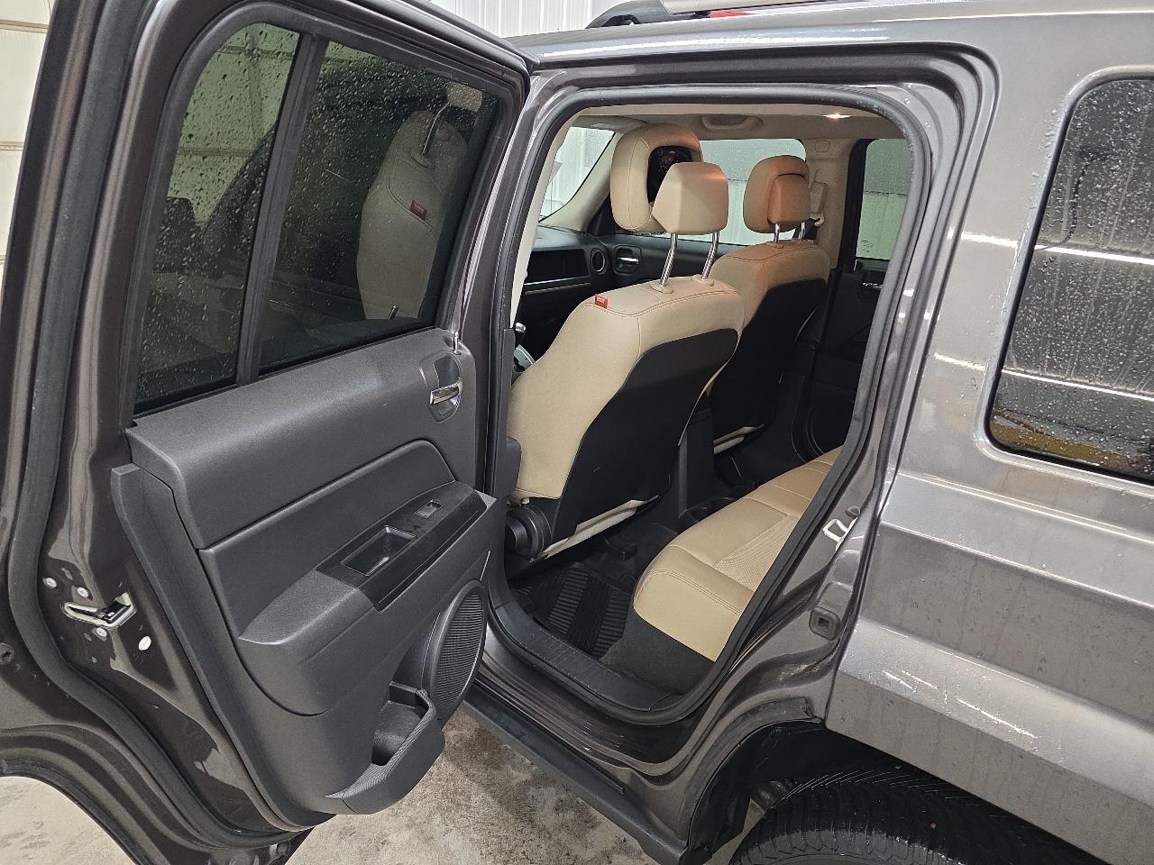 Jeep Patriot 4WD 4dr 75th Anniversary 2016