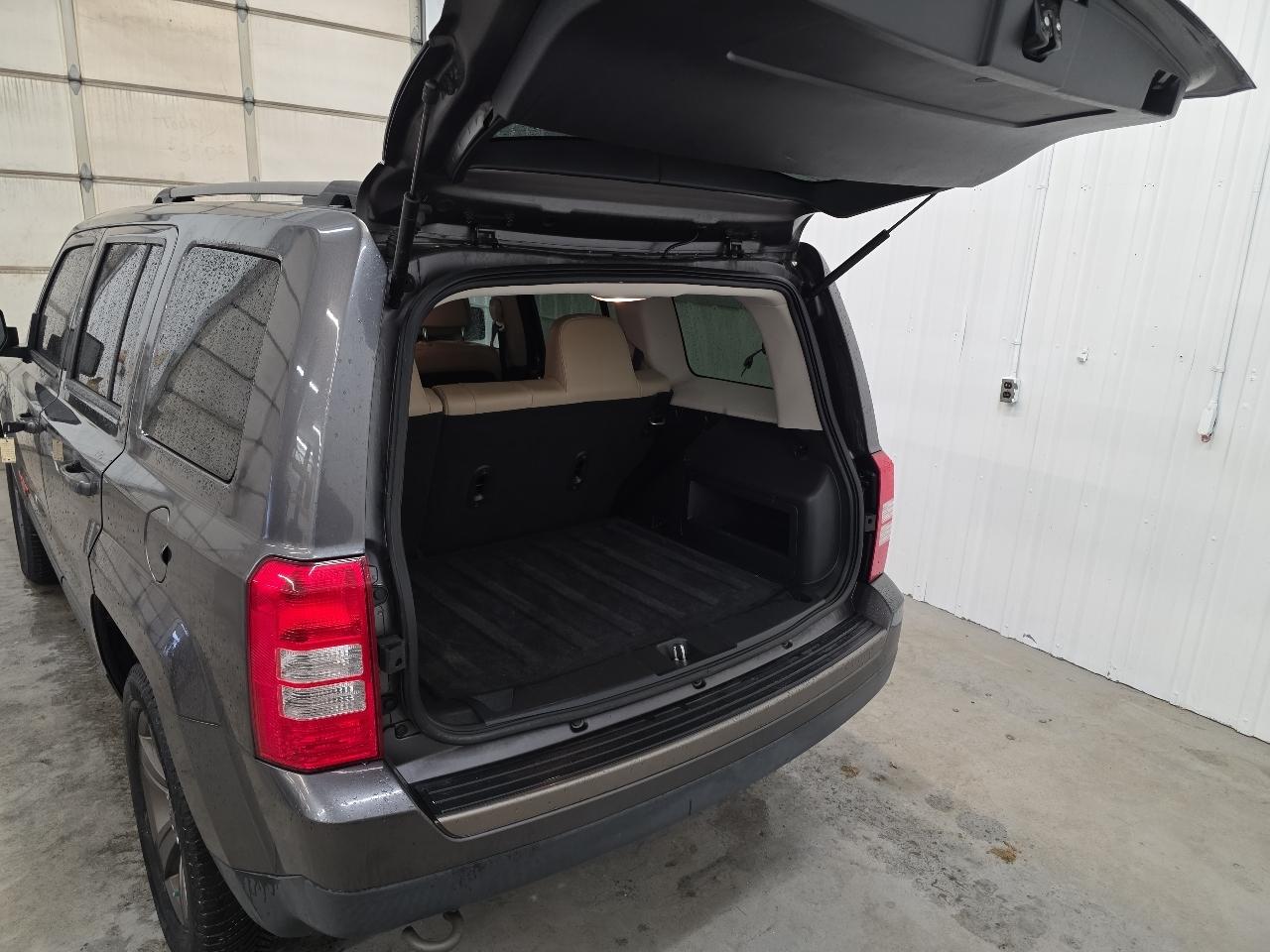 Jeep Patriot 4WD 4dr 75th Anniversary 2016