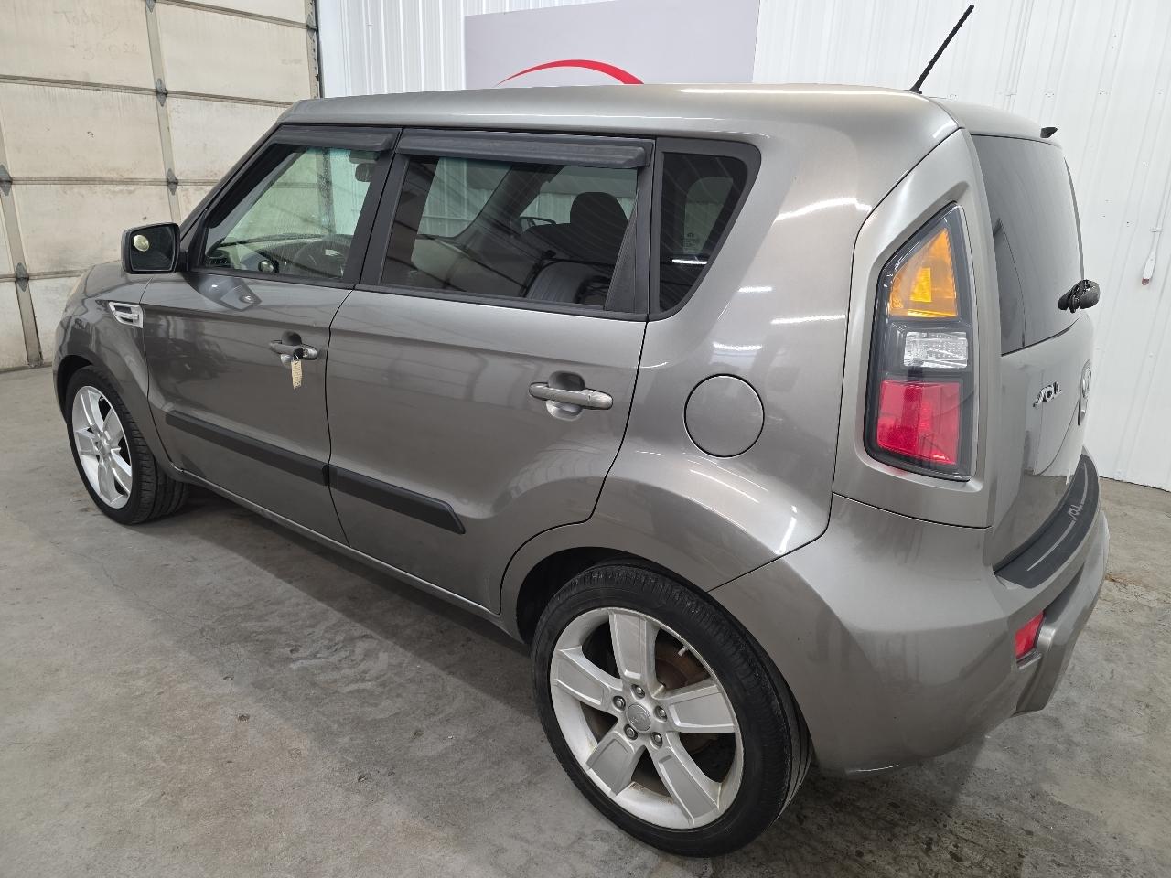 Kia Soul 5dr Wgn Auto ! 2011