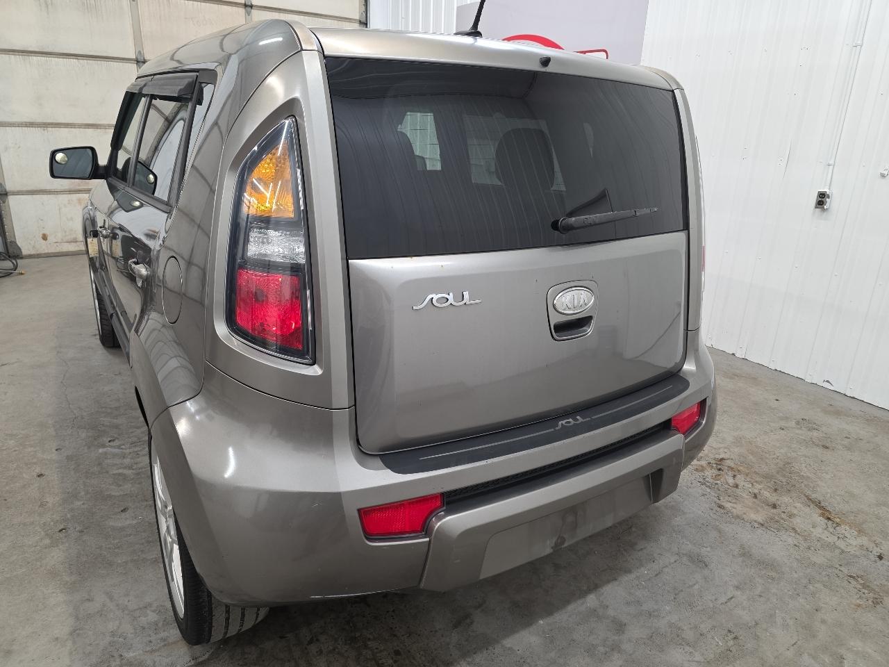 Kia Soul 5dr Wgn Auto ! 2011