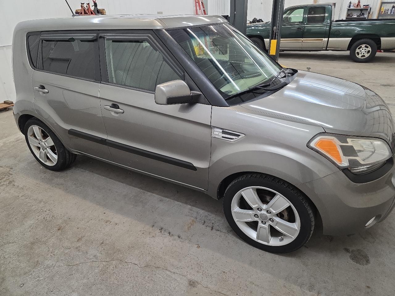Kia Soul 5dr Wgn Auto ! 2011