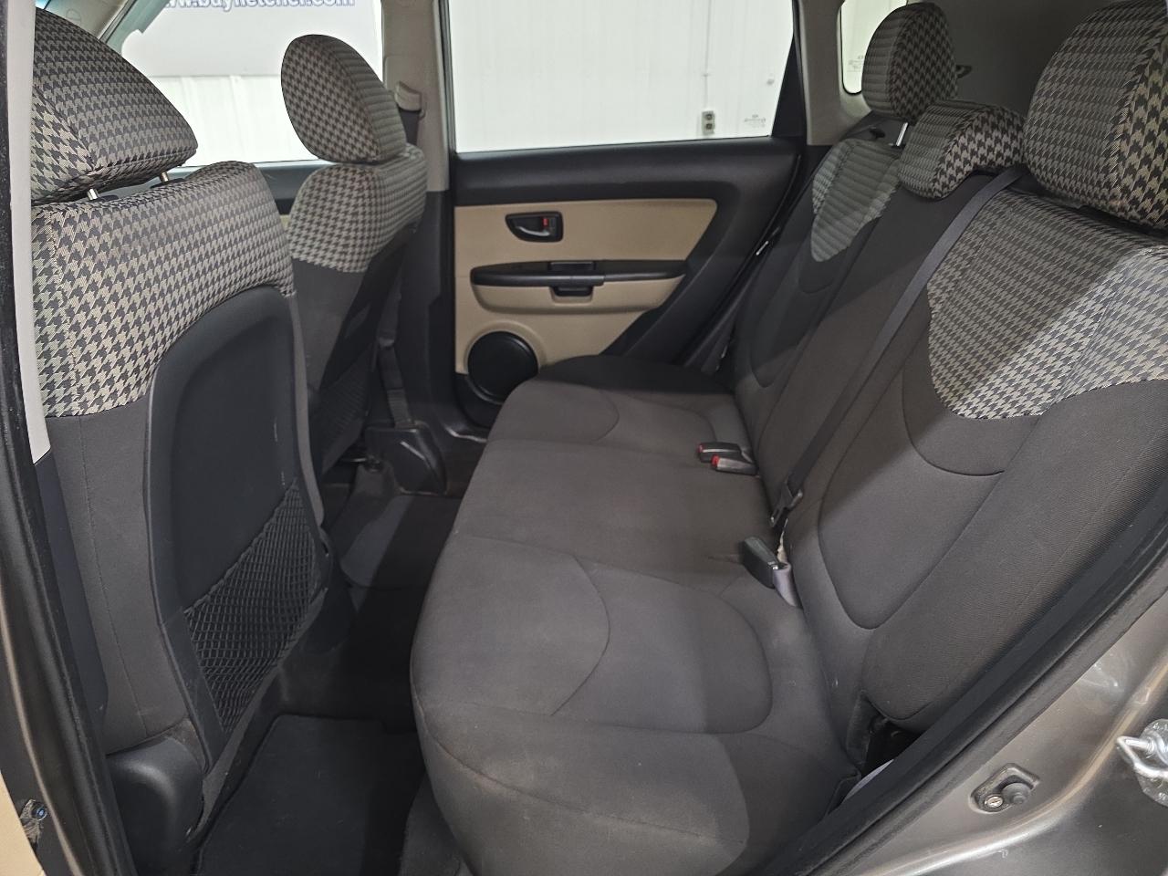 Kia Soul 5dr Wgn Auto ! 2011