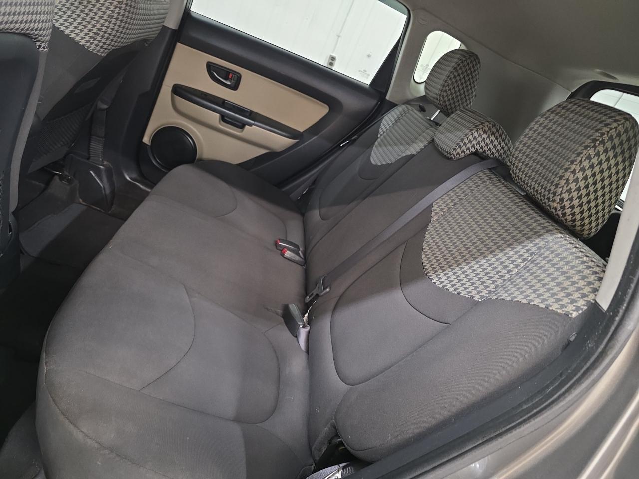 Kia Soul 5dr Wgn Auto ! 2011