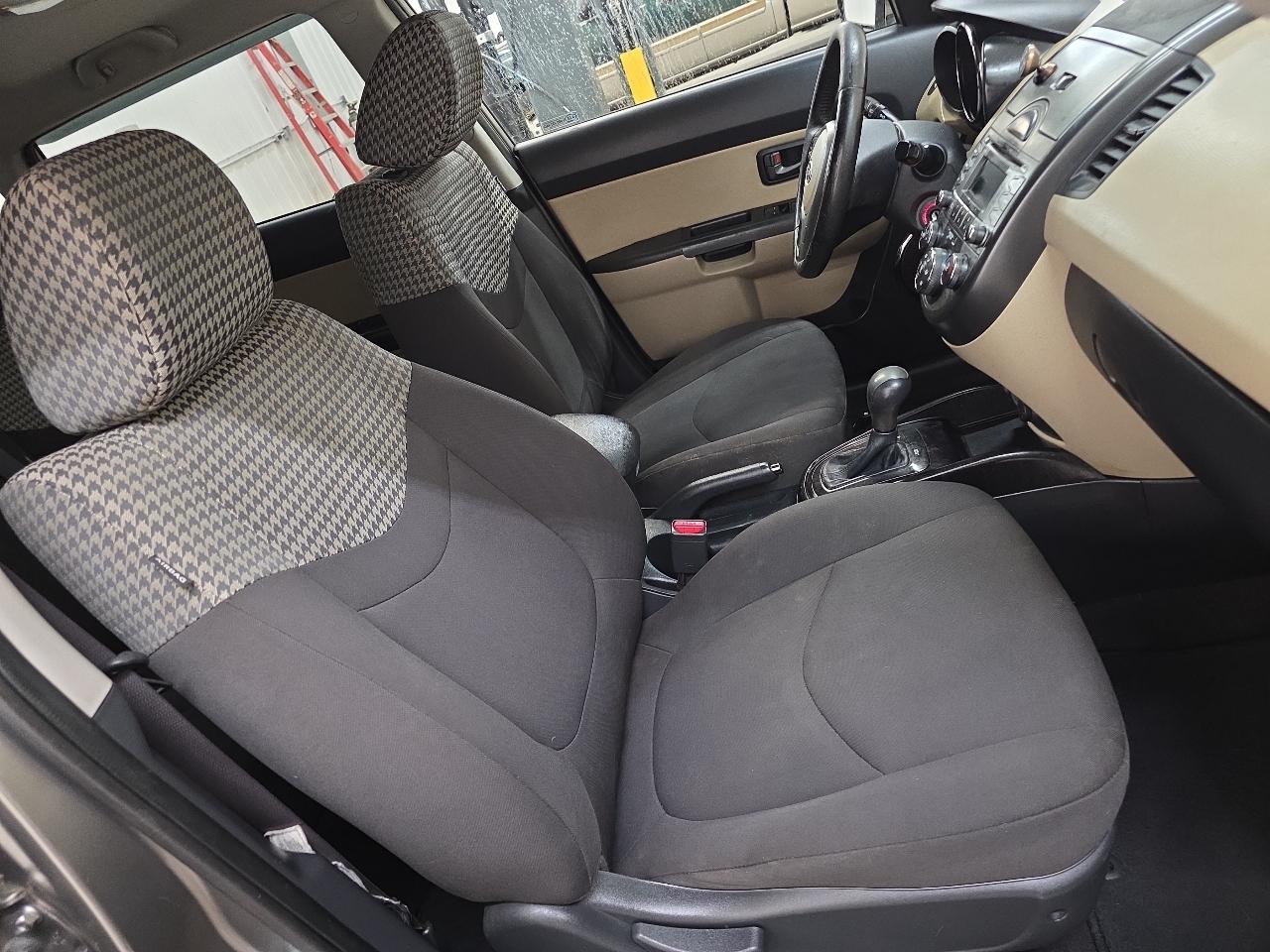 Kia Soul 5dr Wgn Auto ! 2011