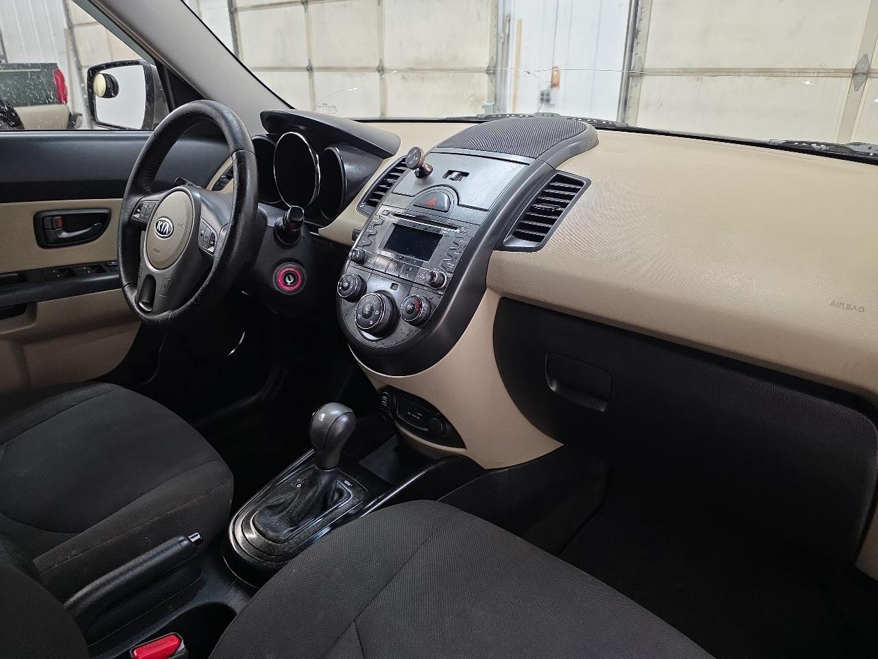 Kia Soul 5dr Wgn Auto ! 2011