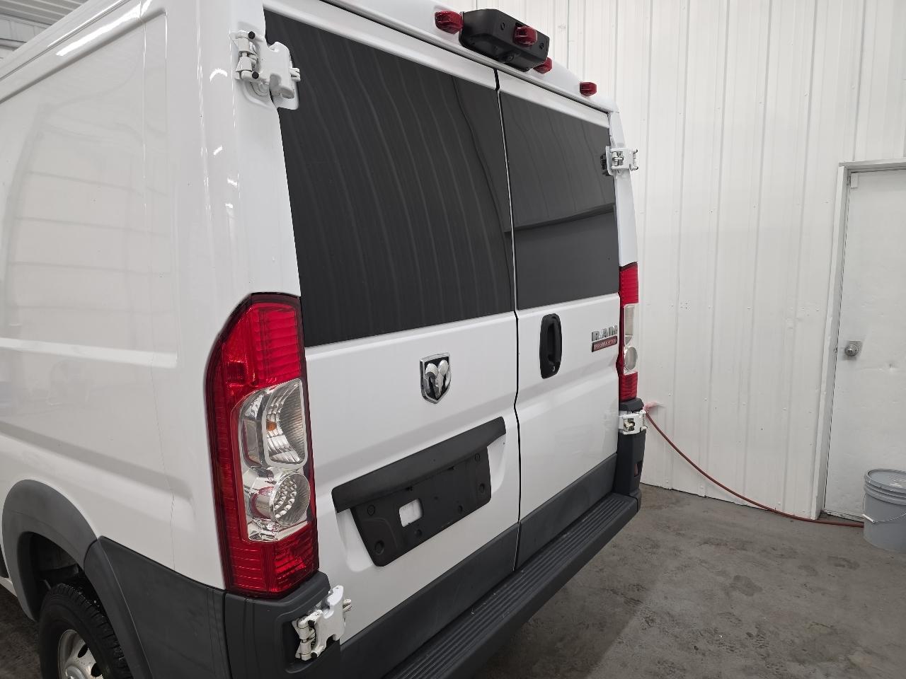 RAM ProMaster Cargo Van 1500 Low Roof 136" WB 2018