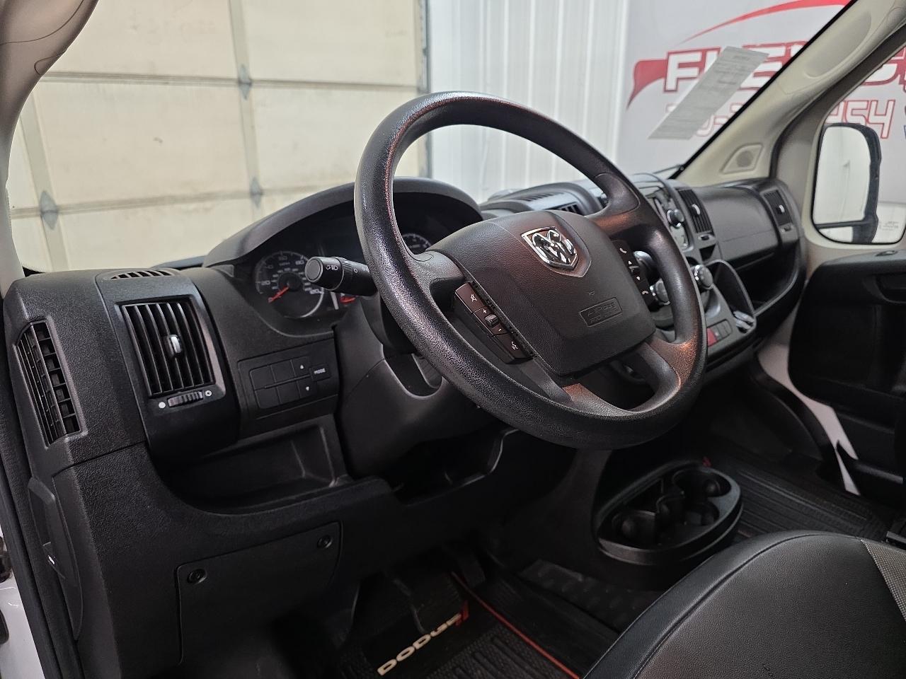 RAM ProMaster Cargo Van 1500 Low Roof 136" WB 2018