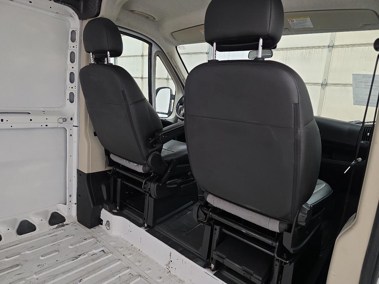 RAM ProMaster Cargo Van 1500 Low Roof 136" WB 2018