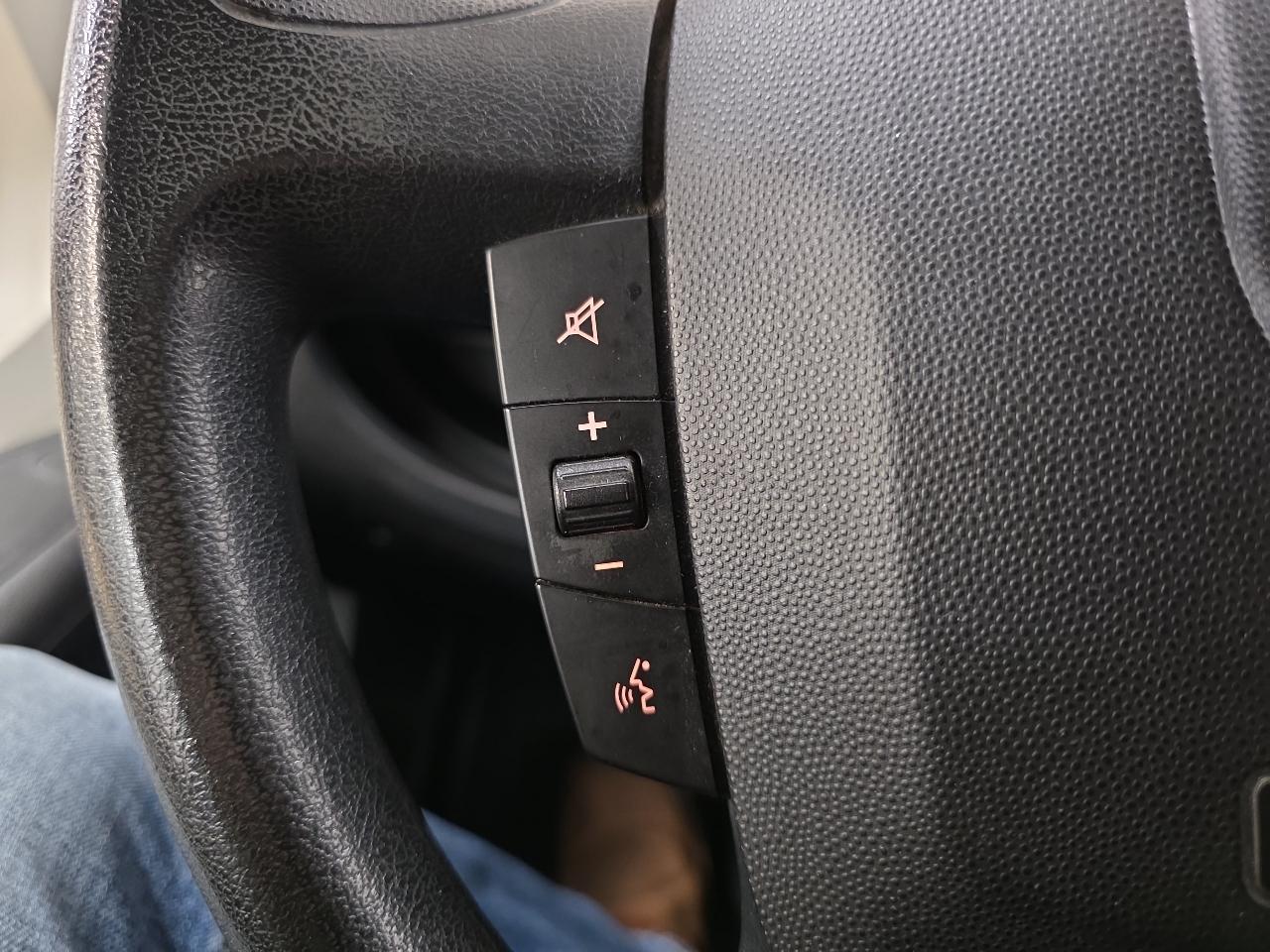 RAM ProMaster Cargo Van 1500 Low Roof 136" WB 2018