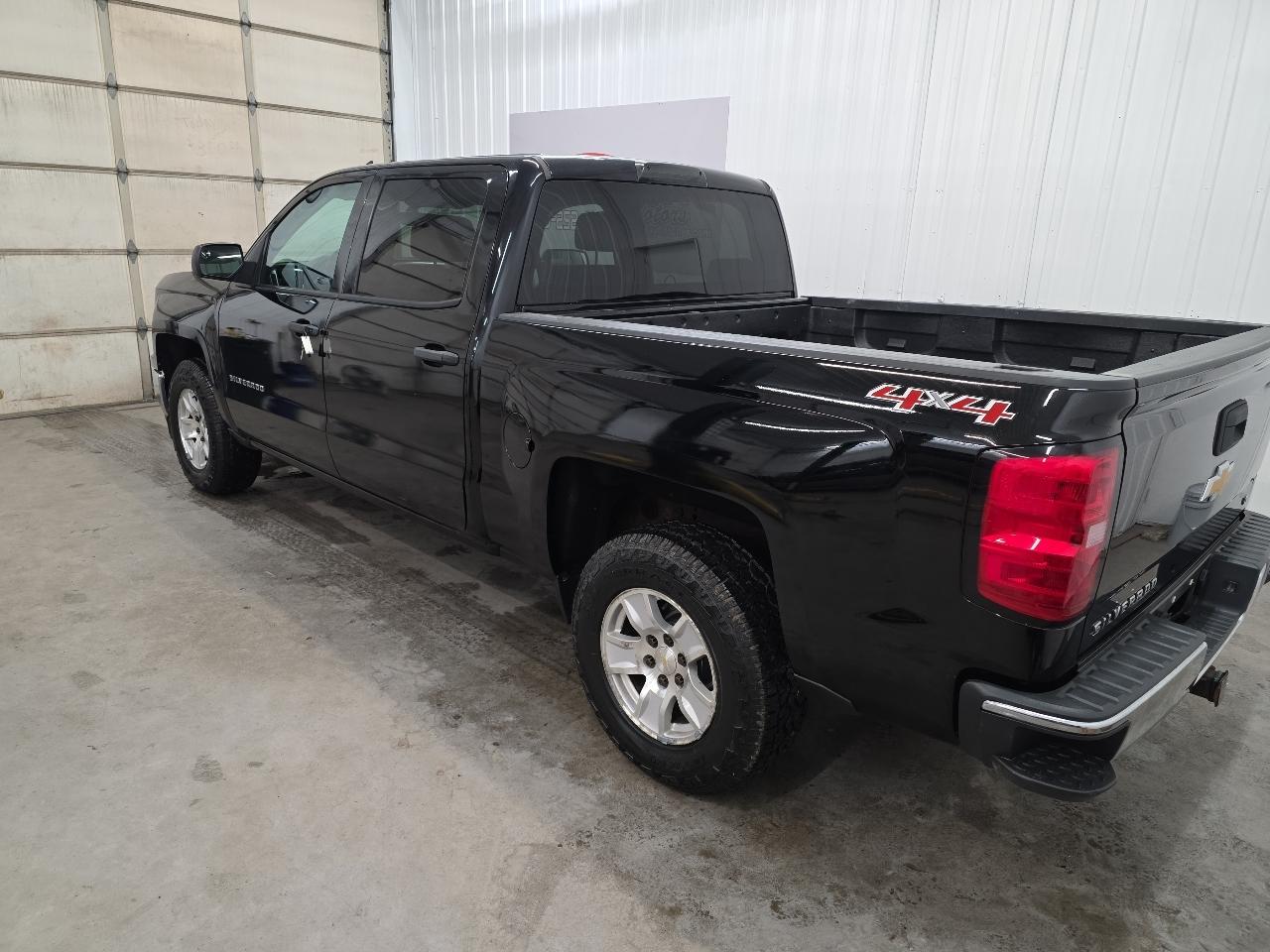 Chevrolet Silverado 1500 4WD Crew Cab 143.5" LT w/1LT 2014