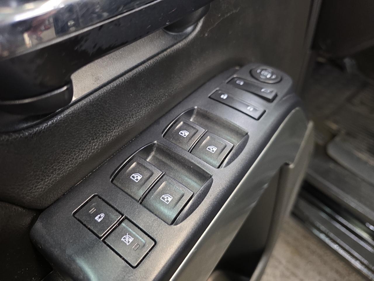 Chevrolet Silverado 1500 4WD Crew Cab 143.5" LT w/1LT 2014