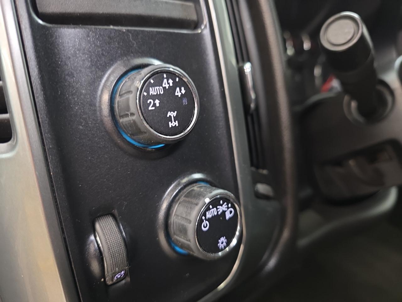 Chevrolet Silverado 1500 4WD Crew Cab 143.5" LT w/1LT 2014