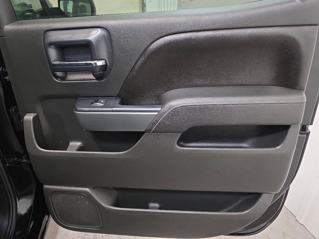 Chevrolet Silverado 1500 4WD Crew Cab 143.5" LT w/1LT 2014