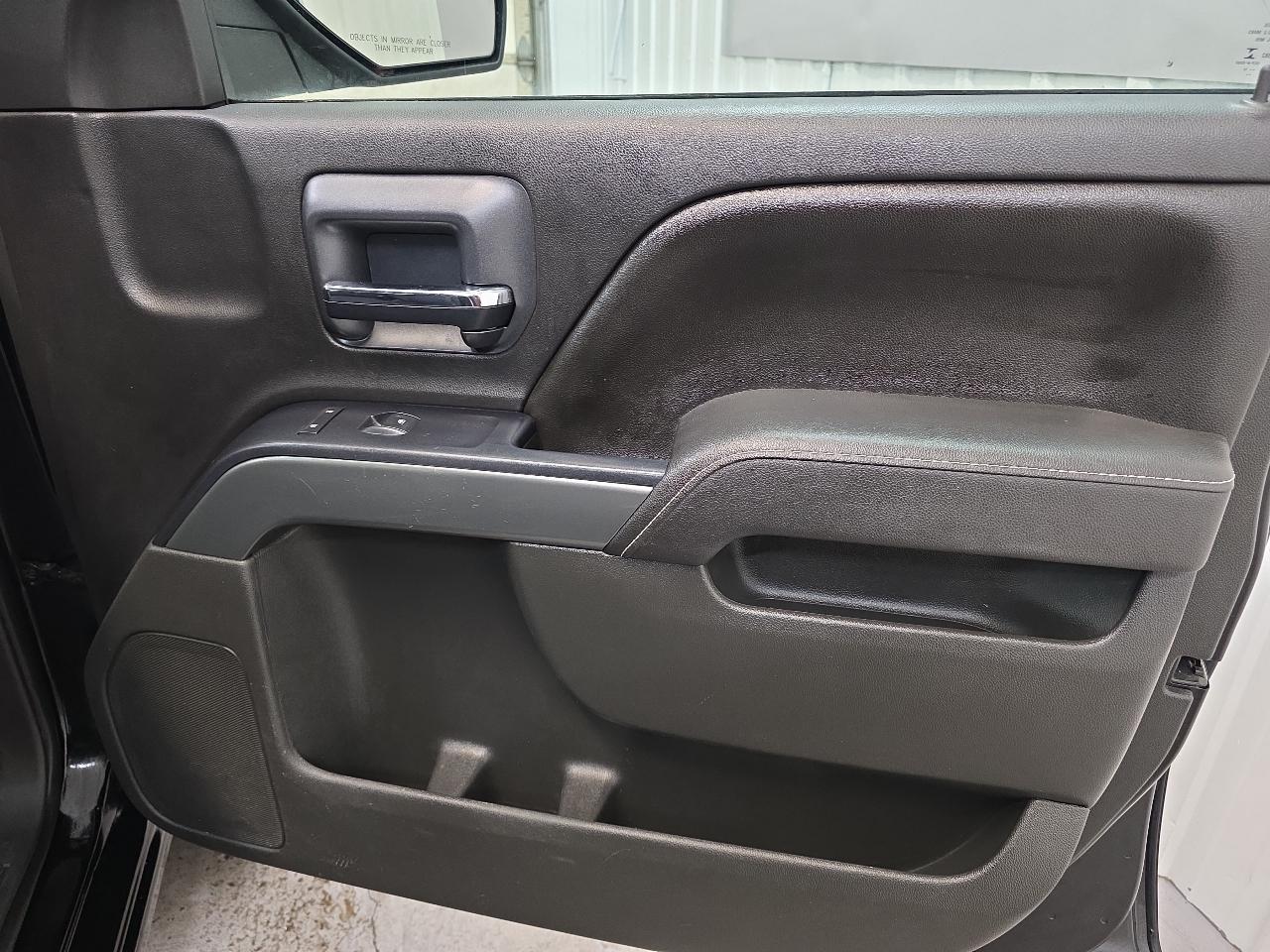 Chevrolet Silverado 1500 4WD Crew Cab 143.5" LT w/1LT 2014