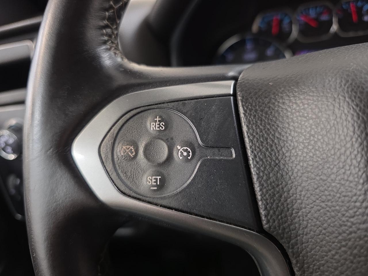 Chevrolet Silverado 1500 4WD Crew Cab 143.5" LT w/1LT 2014