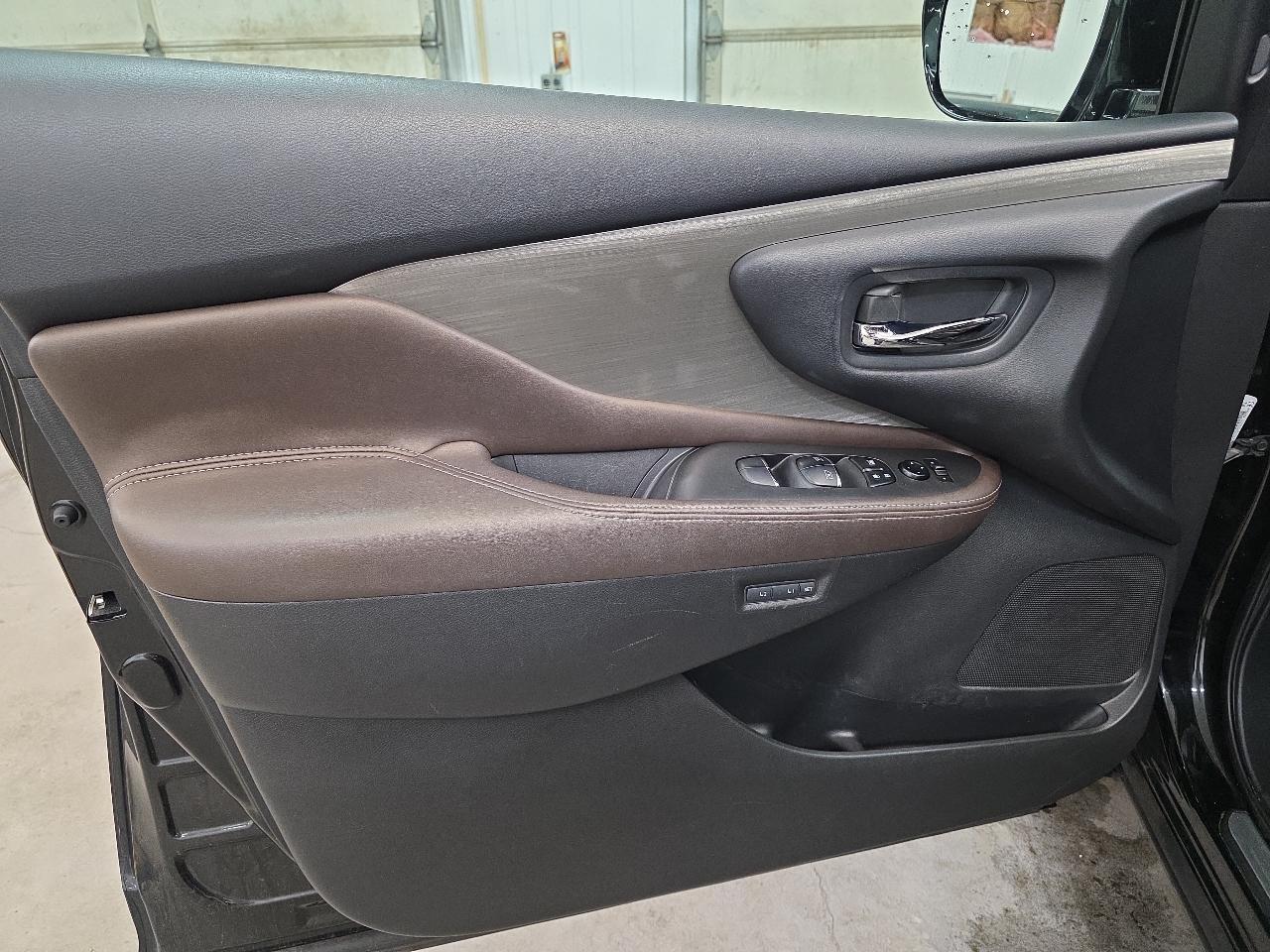 Nissan Murano AWD 4dr SL 2015