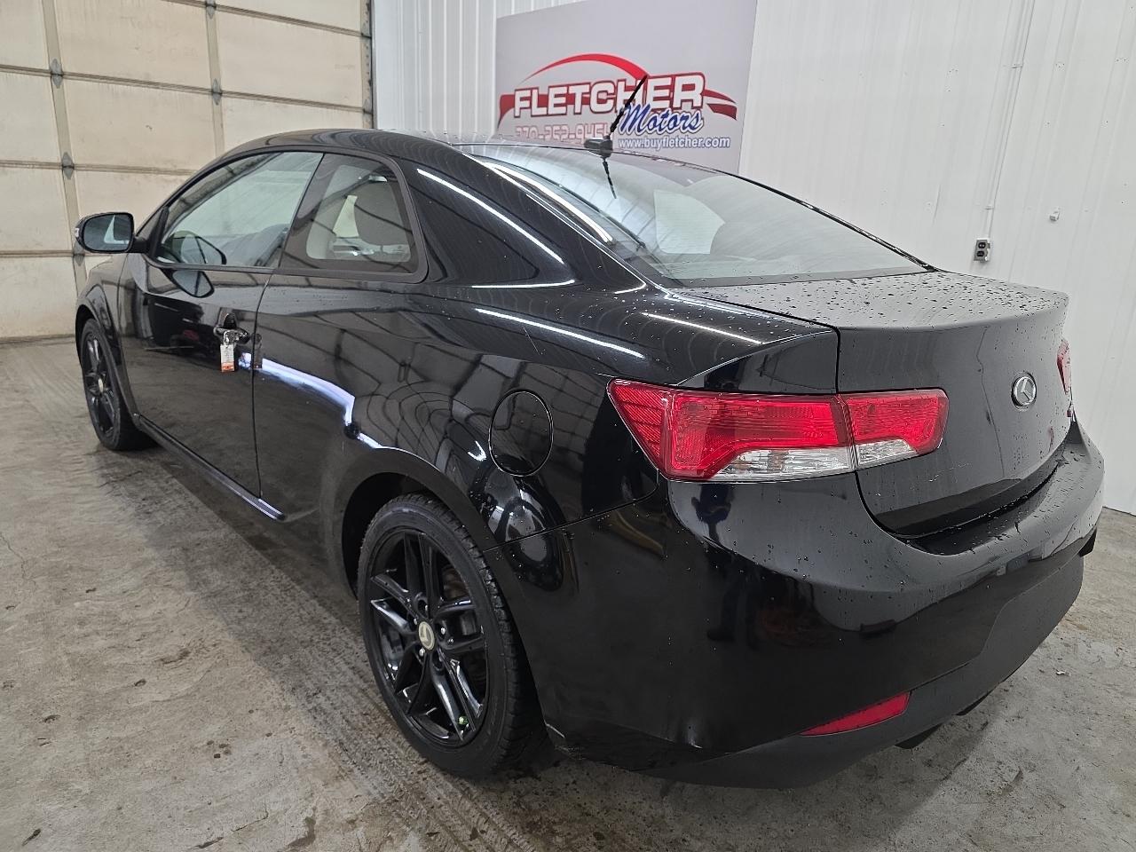 Kia Forte Koup 2dr Cpe Man SX 2010