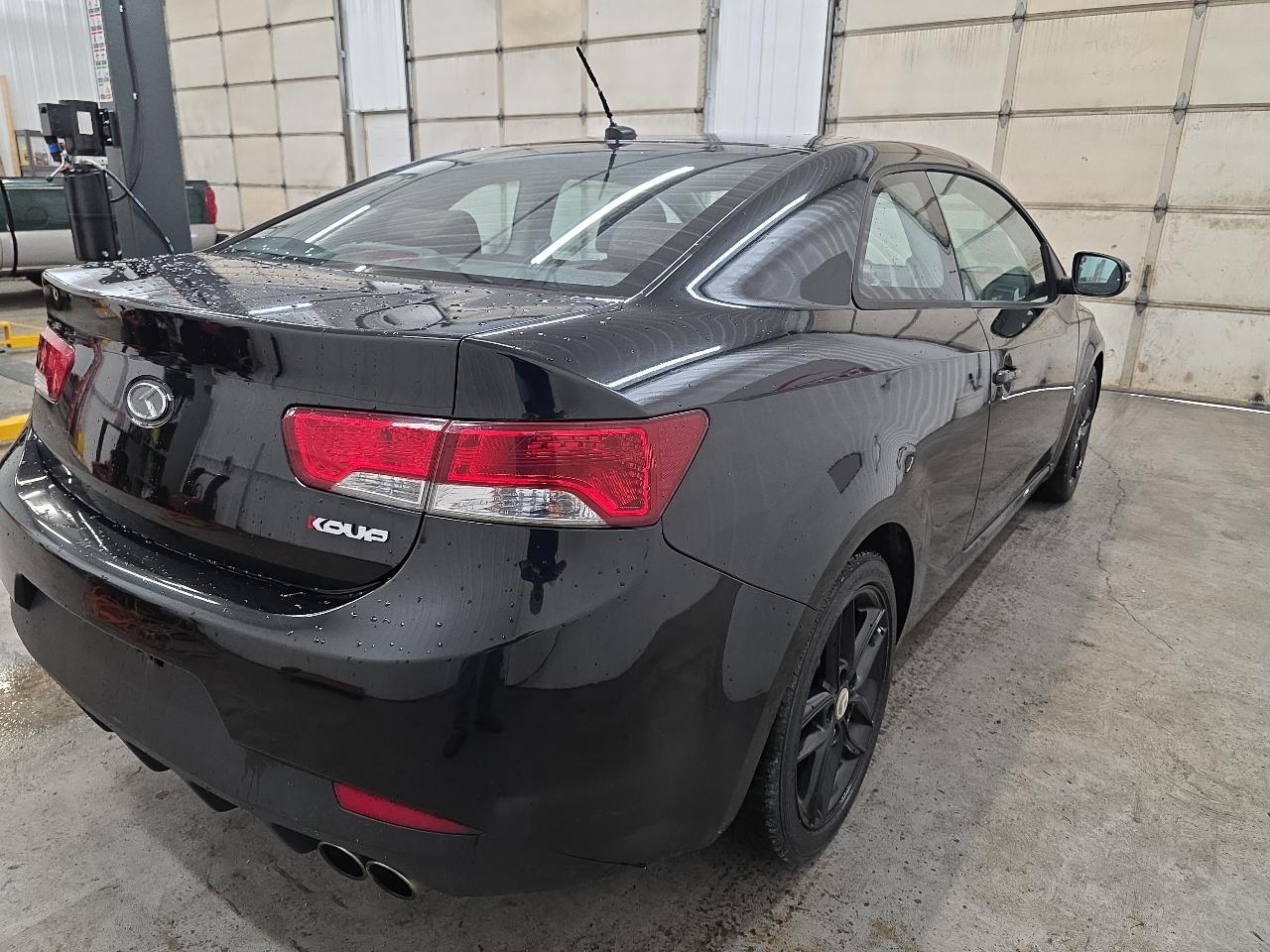 Kia Forte Koup 2dr Cpe Man SX 2010