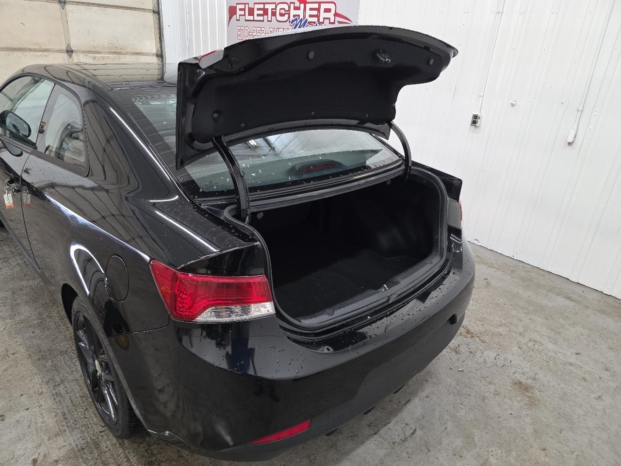 Kia Forte Koup 2dr Cpe Man SX 2010