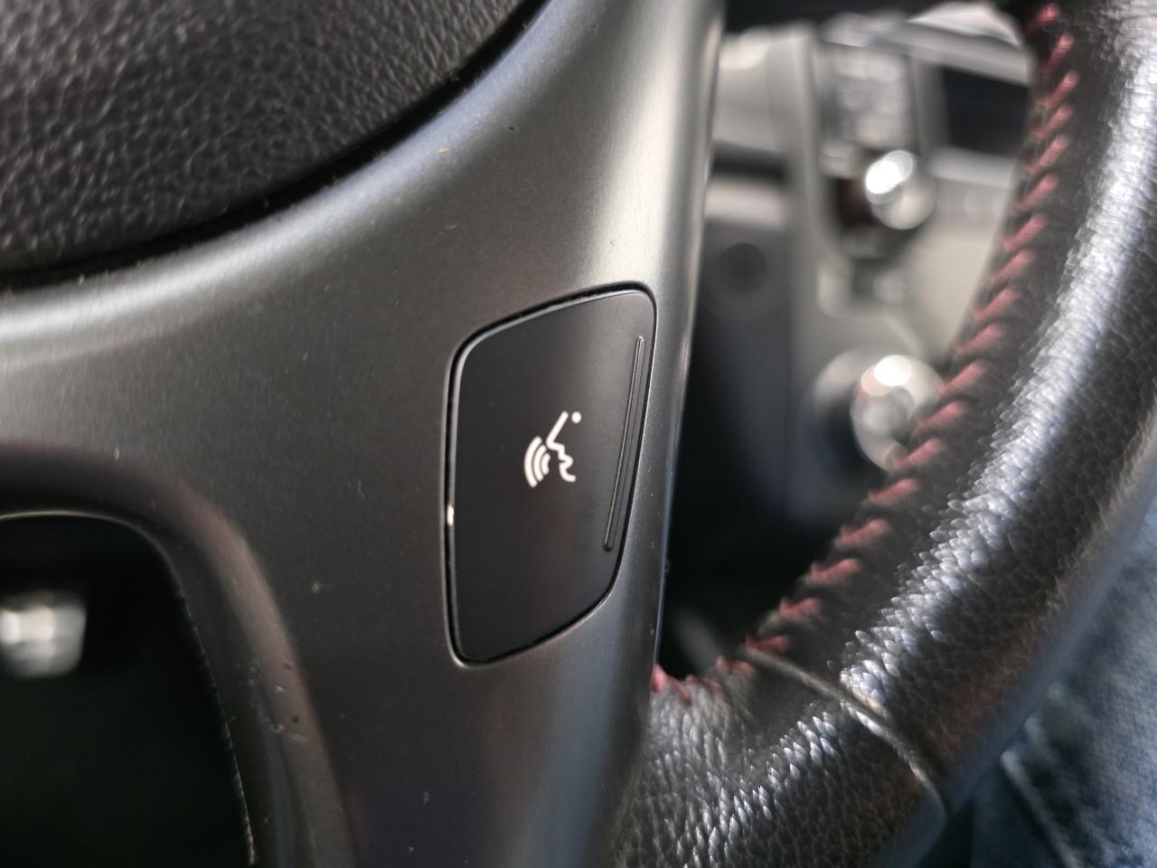 Kia Forte Koup 2dr Cpe Man SX 2010